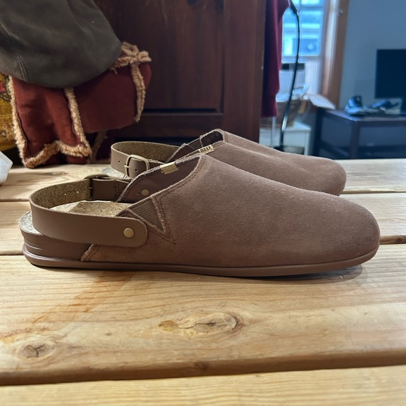 NWT REEF Cushion Sage SE Slip On Clogs Coffee‎ Espresso Suede 9 - Picture 3 of 12